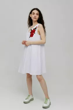 Платье-трапеция с вышивкой-аппликацией - Р 2835